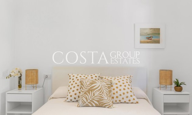 Wiederverkauf - Villa -
Orihuela Costa - Punta Prima