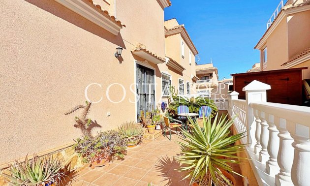 Herverkoop - Huis -
Orihuela Costa - Villamartin