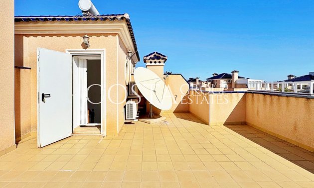 Herverkoop - Huis -
Orihuela Costa - Villamartin