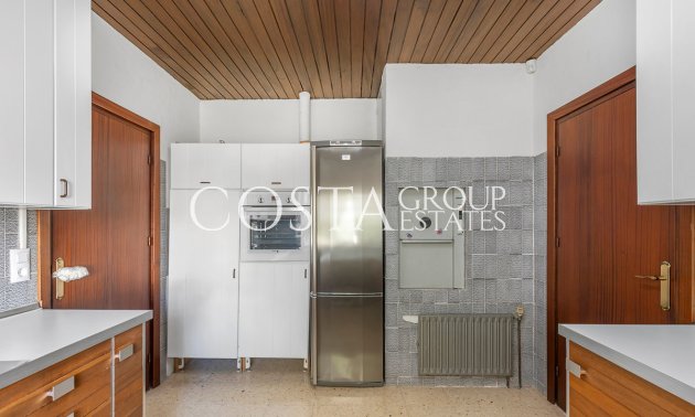 Odsprzedaż - Willa -
Orihuela Costa