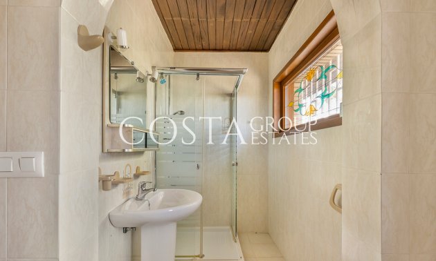 Odsprzedaż - Willa -
Orihuela Costa