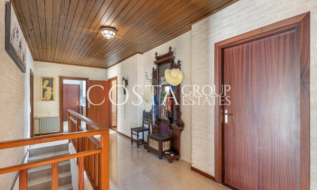 Odsprzedaż - Willa -
Orihuela Costa