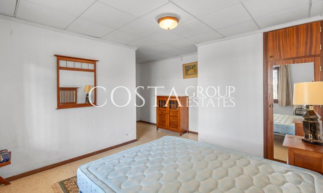 Odsprzedaż - Willa -
Orihuela Costa