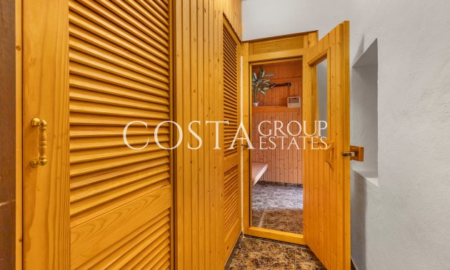 Odsprzedaż - Willa -
Orihuela Costa