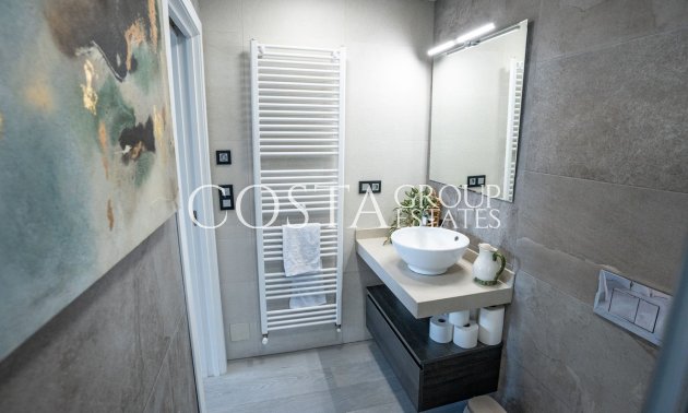 Herverkoop - Villa -
Orihuela Costa - Lomas de Cabo Roig