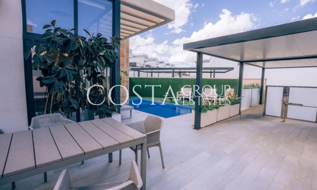 Herverkoop - Villa -
Orihuela Costa - Lomas de Cabo Roig