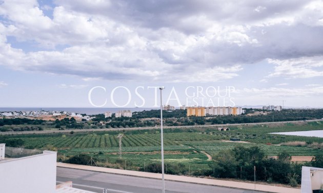 Herverkoop - Villa -
Orihuela Costa - Lomas de Cabo Roig