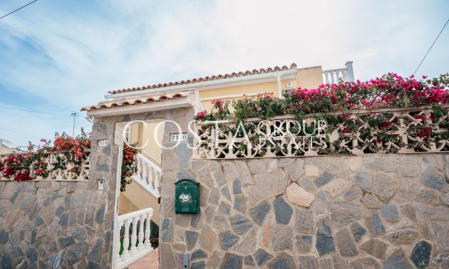 Herverkoop - Villa -
Orihuela Costa - Villamartin