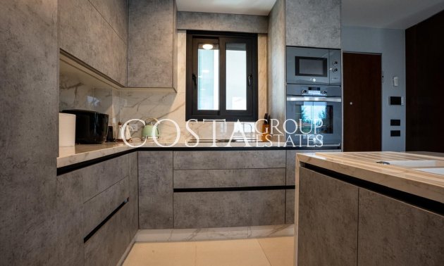 Herverkoop - Villa -
Orihuela Costa - Villamartin