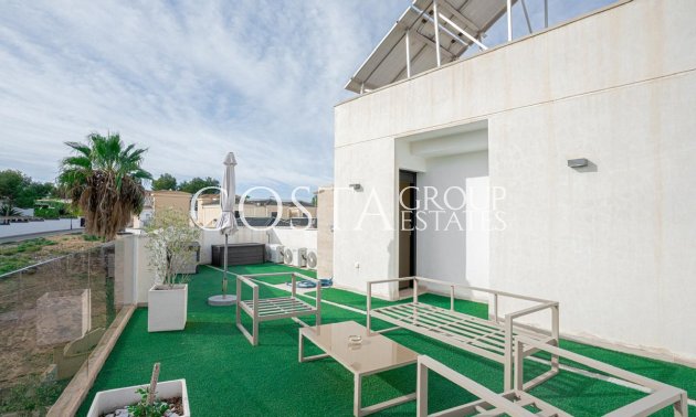 Herverkoop - Villa -
Orihuela Costa - Villamartin