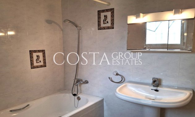 Wiederverkauf - Villa -
Benitachell - Benitachell Centro