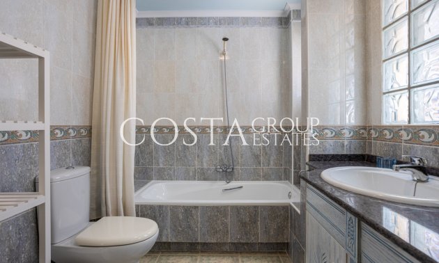 Wiederverkauf - Villa -
Guardamar del Segura - Guardamar del Segura Centro