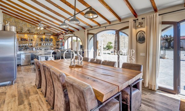 Odsprzedaż - Willa -
Benissa - Benissa Centro