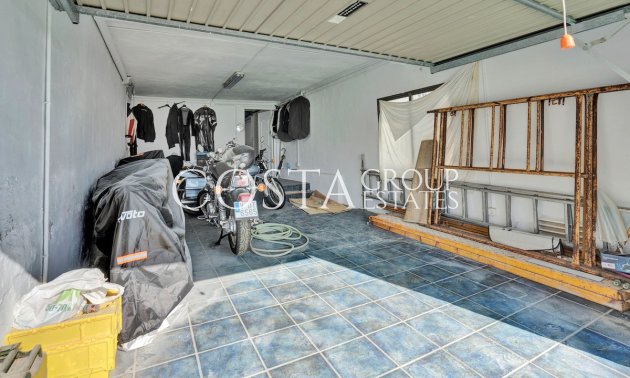 Resale - Villa -
Calpe - Les Bassetes