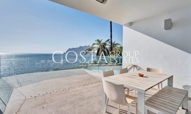 Resale - Villa -
Calpe - Les Bassetes