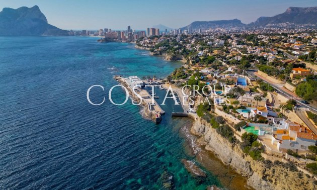 Resale - Villa -
Calpe - Les Bassetes