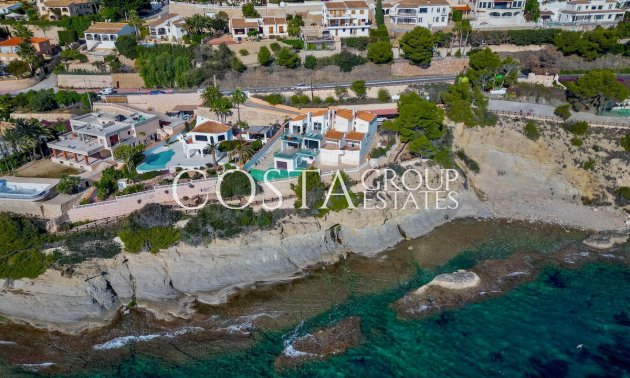 Resale - Villa -
Calpe - Les Bassetes