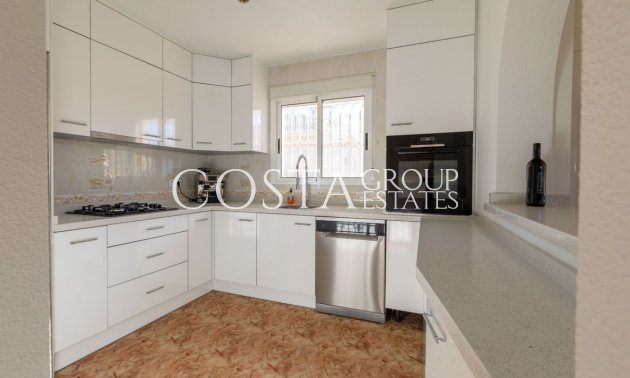 Resale - Villa -
Benijofar