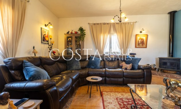 Wiederverkauf - Villa -
Jumilla - Torre del Rico