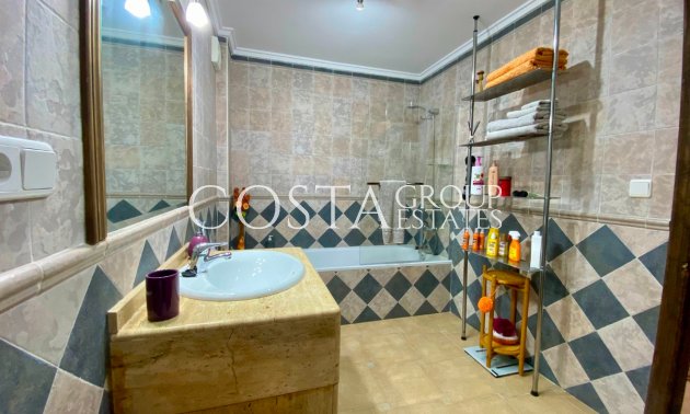 Revente - Villa -
Algorfa