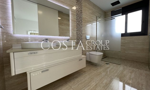 Resale - Villa -
San Miguel de Salinas - San Miguel de Salinas Centro