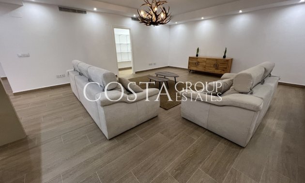 Resale - Villa -
San Miguel de Salinas - San Miguel de Salinas Centro