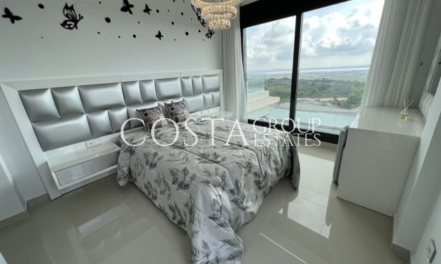 Resale - Villa -
San Miguel de Salinas - San Miguel de Salinas Centro