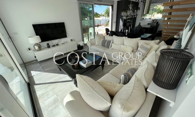 Herverkoop - Villa -
Orihuela Costa - Mil Palmeras