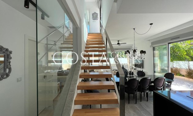 Herverkoop - Villa -
Orihuela Costa - Mil Palmeras