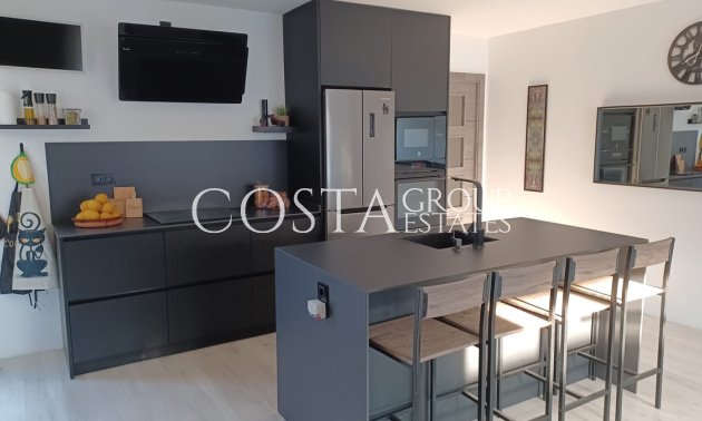 Resale - Apartments -
Pilar de la Horadada - Torre De La Horadada