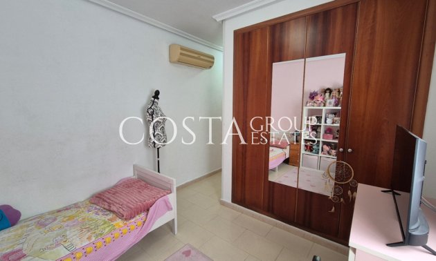 Wiederverkauf - Villa -
Torrevieja