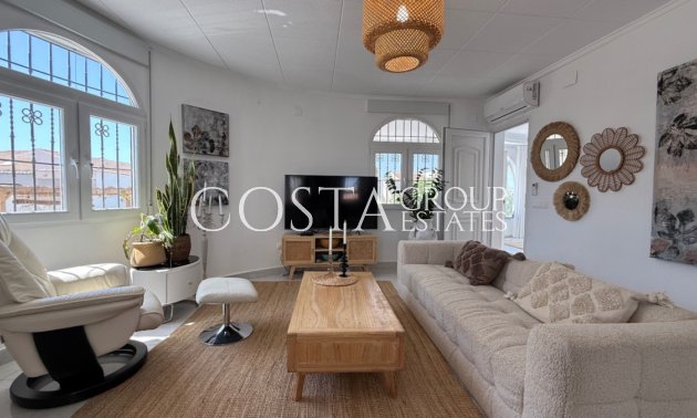 Herverkoop - Villa -
Torrevieja