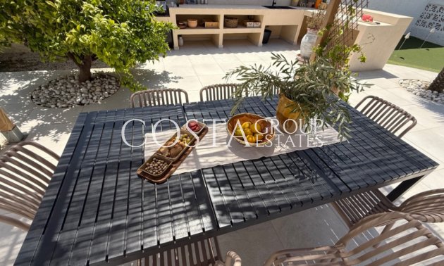 Herverkoop - Villa -
Torrevieja