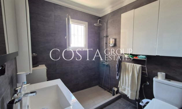 Herverkoop - Huis -
Torrevieja