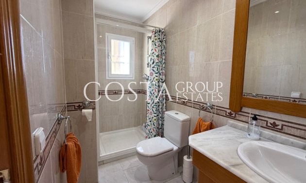 Revente - Villa -
Orihuela Costa