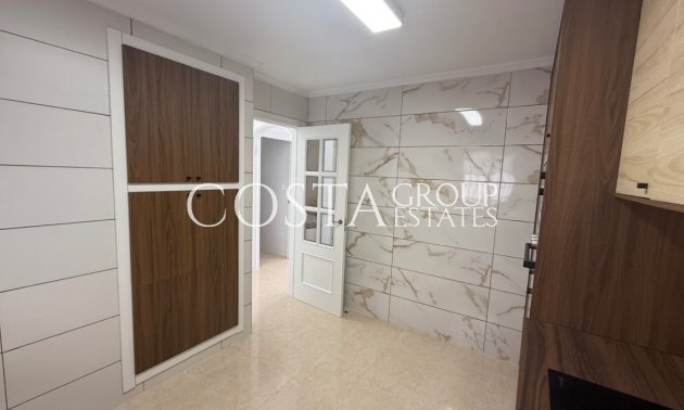 Resale - House -
San Miguel de Salinas - San Miguel de Salinas Centro