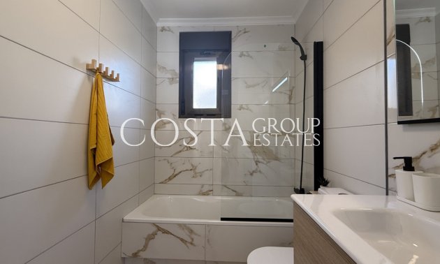 Resale - House -
San Miguel de Salinas - San Miguel de Salinas Centro