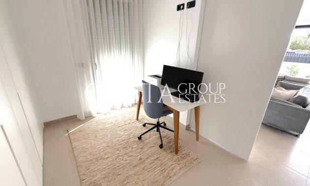 Resale - Apartments -
Pilar de la Horadada - Pilar De La Horadada