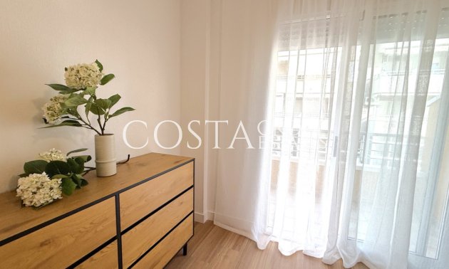 Herverkoop - Apartments -
Torrevieja