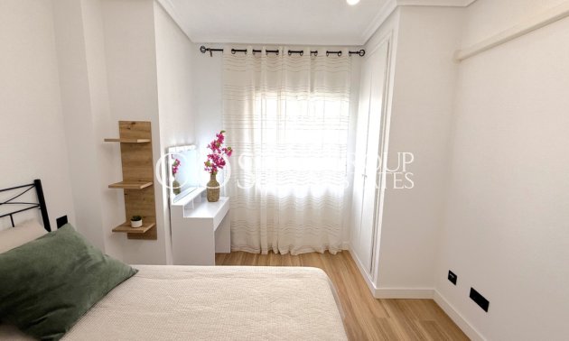 Herverkoop - Apartments -
Torrevieja