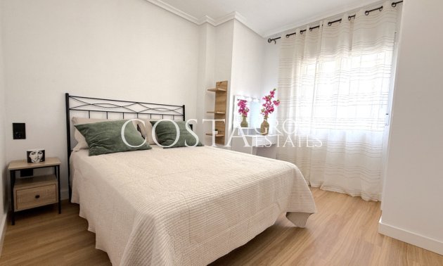 Herverkoop - Apartments -
Torrevieja