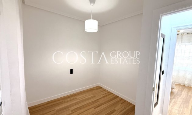 Herverkoop - Apartments -
Torrevieja