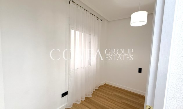 Herverkoop - Apartments -
Torrevieja