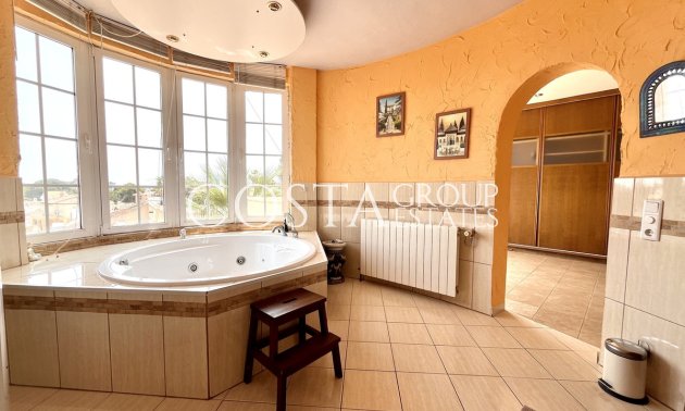 Wiederverkauf - Villa -
Orihuela Costa - La Zenia