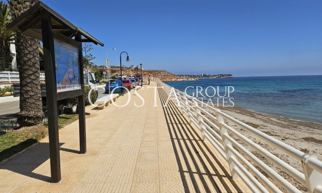 Herverkoop - Villa -
Orihuela Costa - Cabo Roig