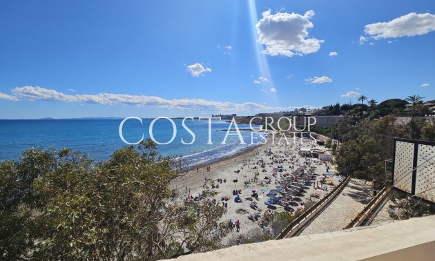 Herverkoop - Villa -
Orihuela Costa - Cabo Roig