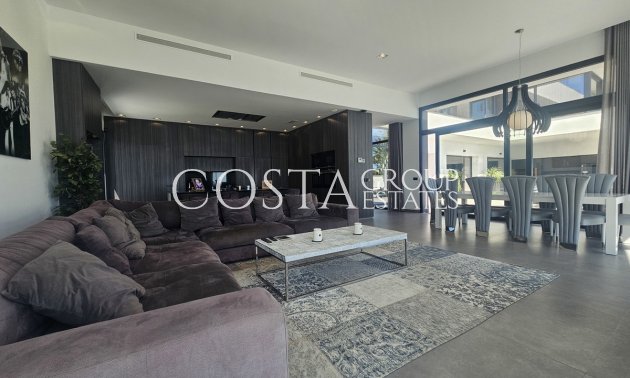 Herverkoop - Villa -
Orihuela Costa - Cabo Roig