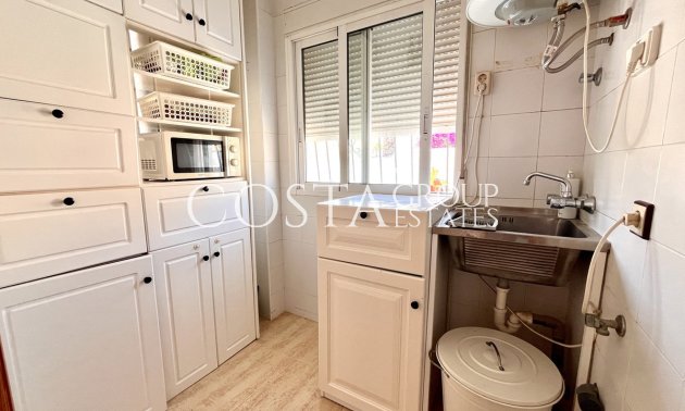 Odsprzedaż - Willa -
San Miguel de Salinas - San Miguel de Salinas Centro