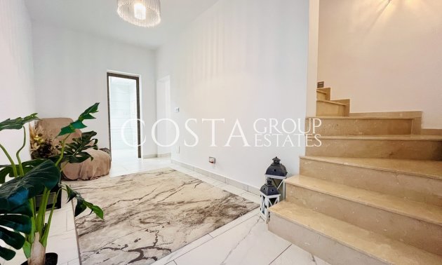 Odsprzedaż - Willa -
San Miguel de Salinas - San Miguel de Salinas Centro