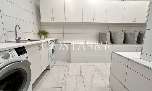 Odsprzedaż - Willa -
San Miguel de Salinas - San Miguel de Salinas Centro